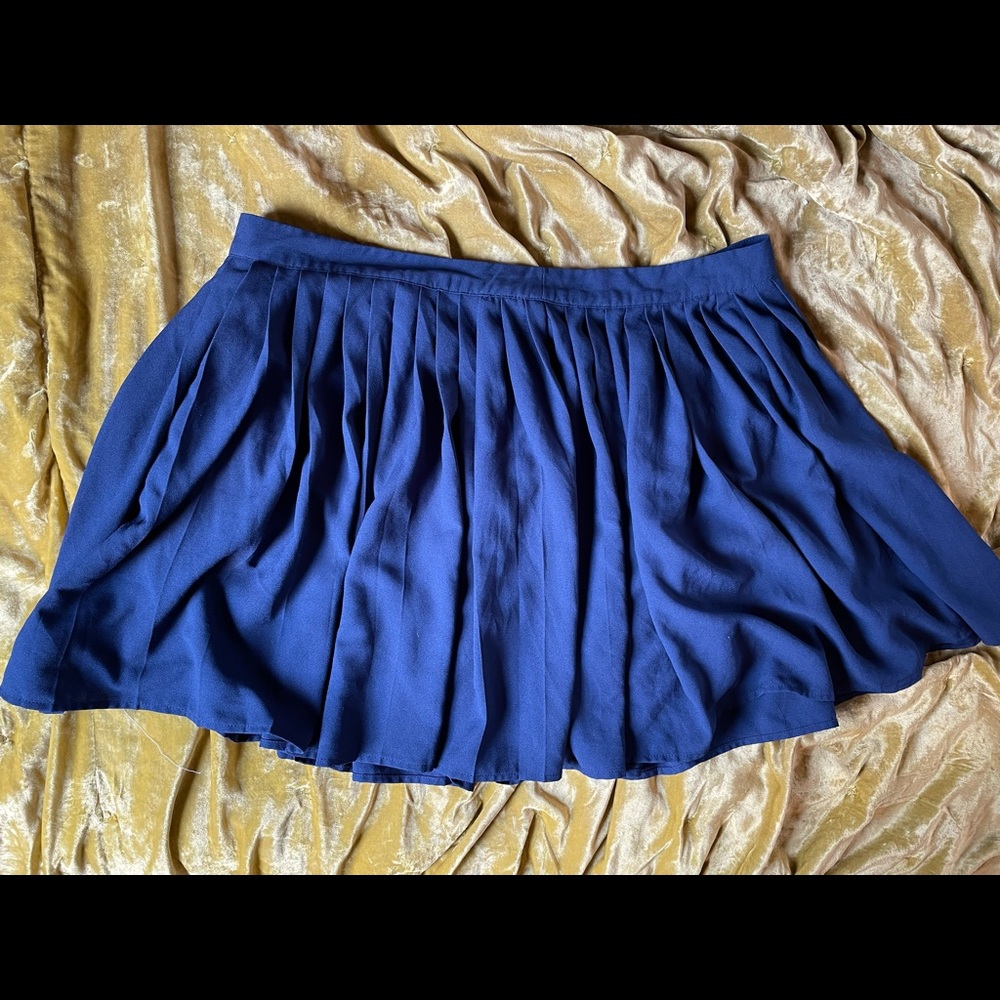 PLUS SIZE PLEATED MINI SKIRT navy blue